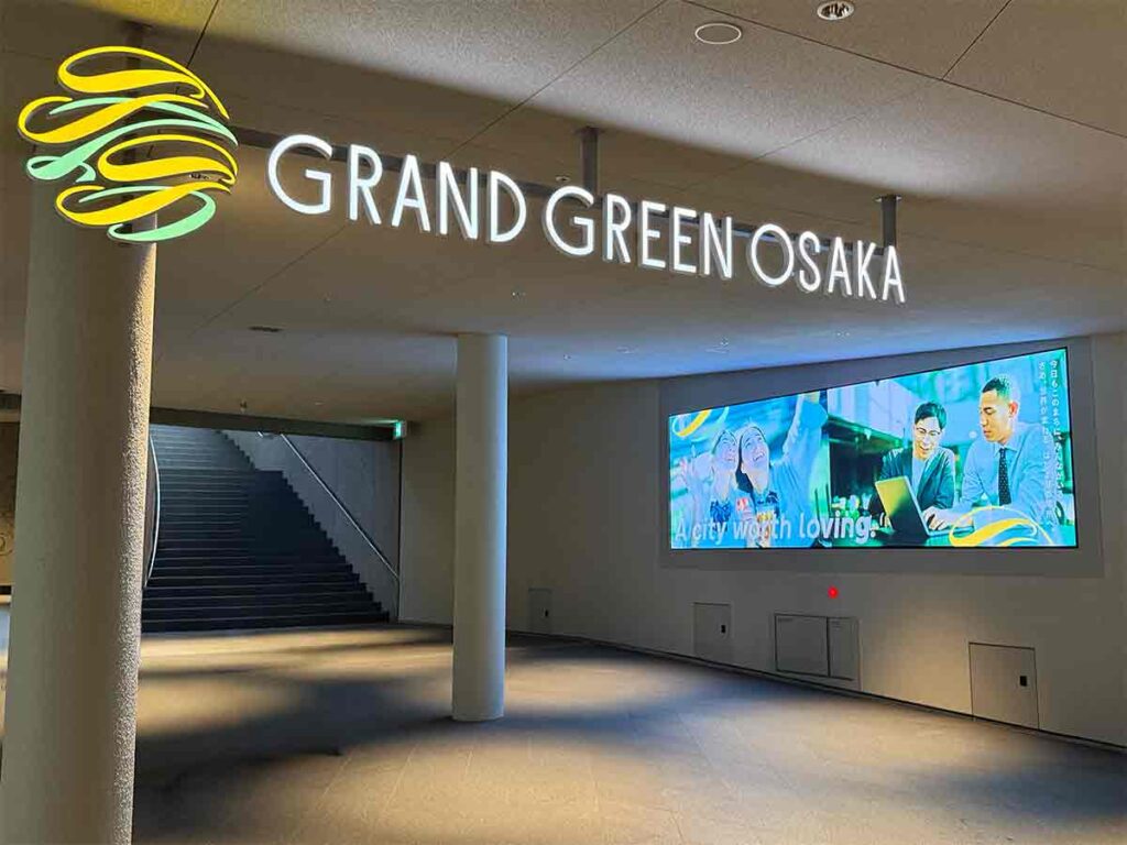 医療機器フェア参加を口実に。同期・先輩医師と語り合った「開業のリアル」